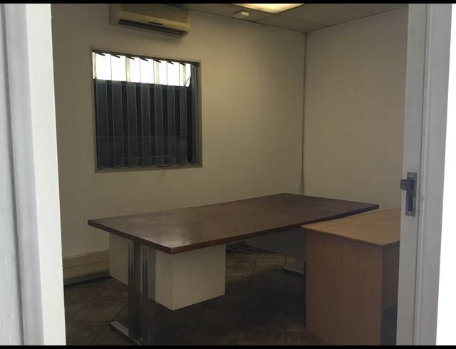 1,830M² WAREHOUSE FOR SALE IN WADEVILLE